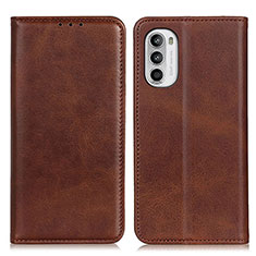 Coque Portefeuille Livre Cuir Etui Clapet A02D pour Motorola Moto Edge (2022) 5G Marron