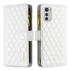 Coque Portefeuille Livre Cuir Etui Clapet B03F pour Motorola Moto E32s Blanc