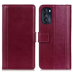 Coque Portefeuille Livre Cuir Etui Clapet N02P pour Motorola Moto G 5G (2022) Rouge