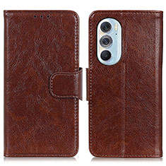 Coque Portefeuille Livre Cuir Etui Clapet N05P pour Motorola Moto Edge Plus (2022) 5G Marron