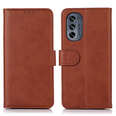 Coque Portefeuille Livre Cuir Etui Clapet N08P pour Motorola Moto G62 5G Marron