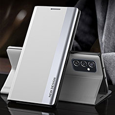 Coque Portefeuille Livre Cuir Etui Clapet QH4 pour Samsung Galaxy F23 5G Blanc