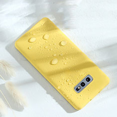 Coque Ultra Fine Silicone Souple 360 Degres Housse Etui C02 pour Samsung Galaxy S10e Jaune