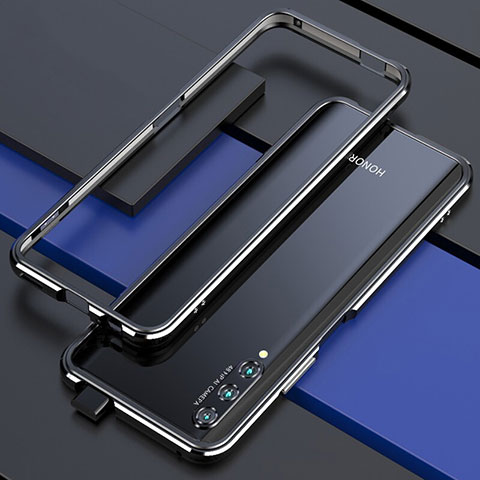 Coque Bumper Luxe Aluminum Metal Etui pour Huawei P Smart Pro (2019) Argent et Noir