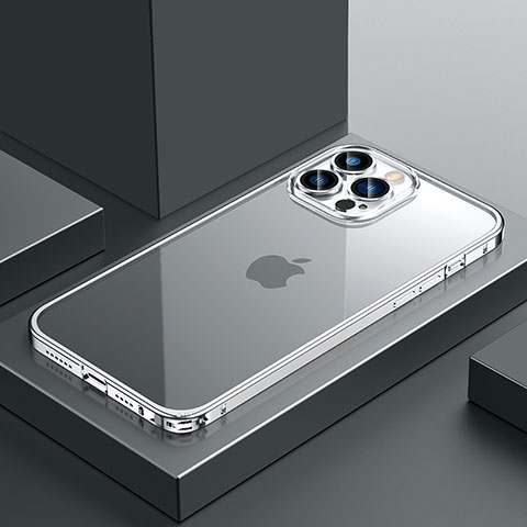 Coque Bumper Luxe Metal et Plastique Etui Housse QC4 pour Apple iPhone 13 Pro Argent