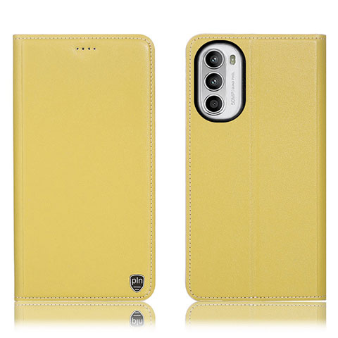 Coque Portefeuille Livre Cuir Etui Clapet H21P pour Motorola Moto Edge (2022) 5G Jaune