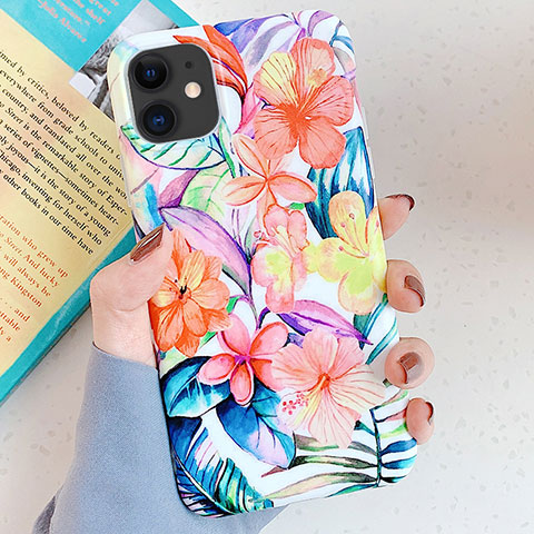 Coque Silicone Fleurs Souple Couleur Unie Etui Housse S06 pour Apple iPhone 11 Orange