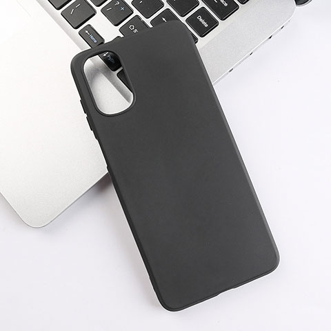 Coque Ultra Fine Silicone Souple pour Motorola Moto Edge (2022) 5G Noir