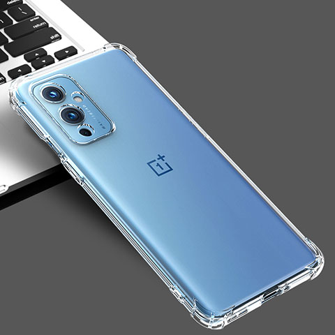 Coque Ultra Slim Silicone Souple Transparente pour OnePlus 9 5G Clair