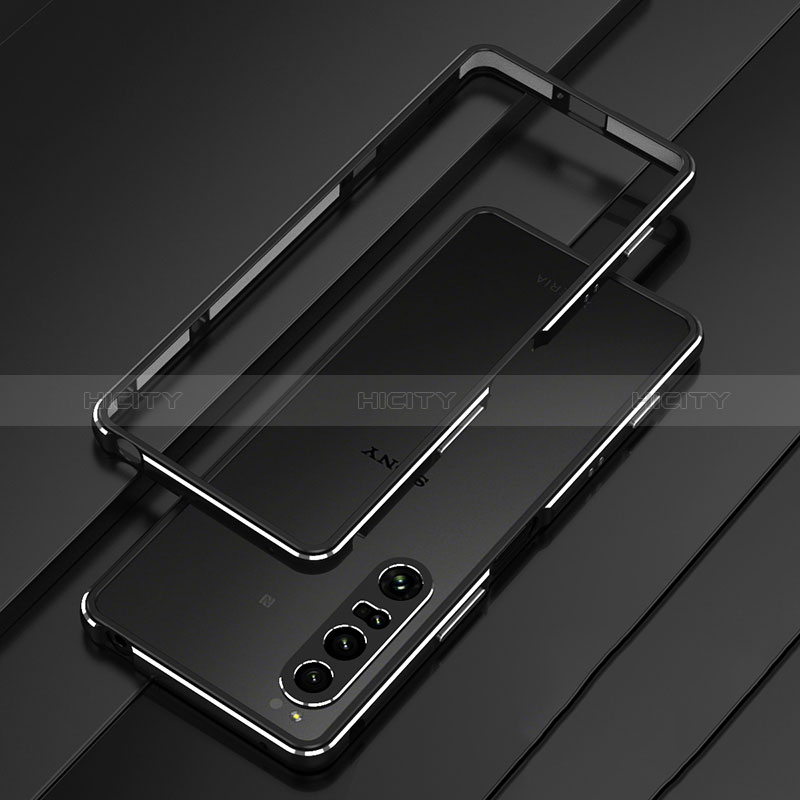 Coque Bumper Luxe Aluminum Metal Etui pour Sony Xperia 1 IV Noir Plus