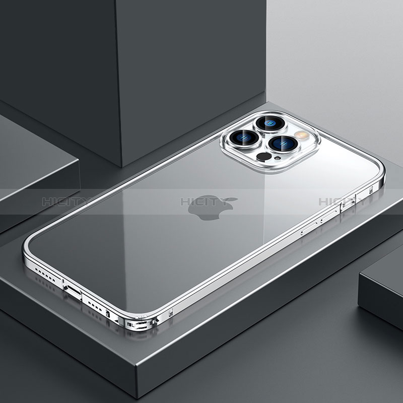 Coque Bumper Luxe Metal et Plastique Etui Housse QC4 pour Apple iPhone 13 Pro Argent Plus