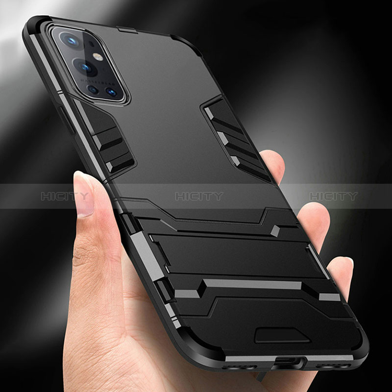 Coque Contour Silicone et Plastique Housse Etui Mat avec Support R01 pour OnePlus 9 Pro 5G Plus