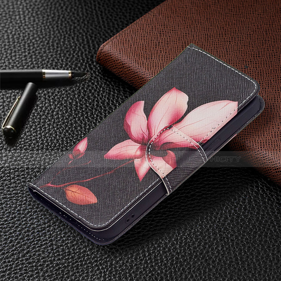 Coque Portefeuille Fleurs Livre Cuir Etui Clapet L07 pour Apple iPhone 14 Marron Plus