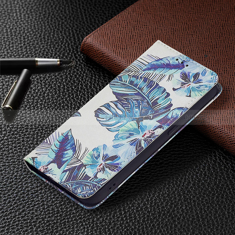 Coque Portefeuille Fleurs Livre Cuir Etui Clapet pour Apple iPhone 15 Plus Bleu Plus