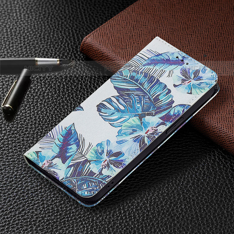 Coque Portefeuille Fleurs Livre Cuir Etui Clapet pour Apple iPhone 16 Pro Max Bleu Plus