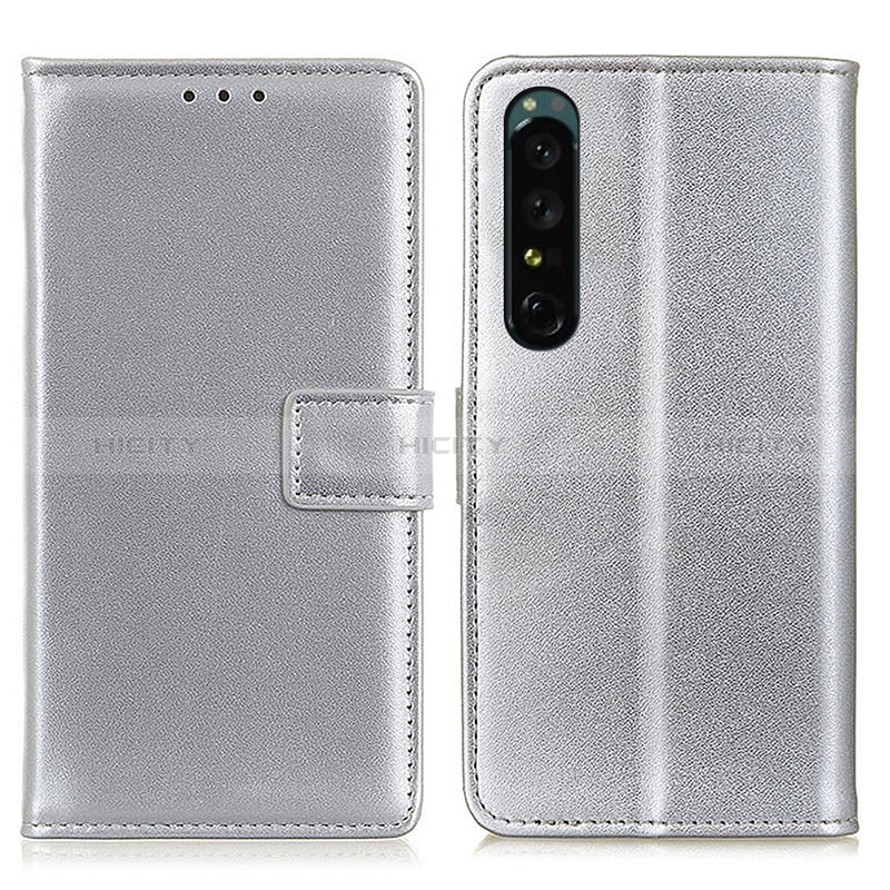 Coque Portefeuille Livre Cuir Etui Clapet A08D pour Sony Xperia 1 IV Argent Plus