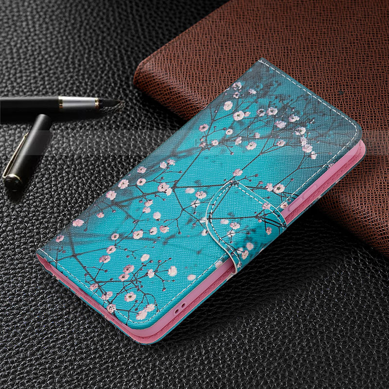 Coque Portefeuille Motif Fantaisie Livre Cuir Etui Clapet B01F pour Samsung Galaxy S22 Plus 5G Bleu Plus