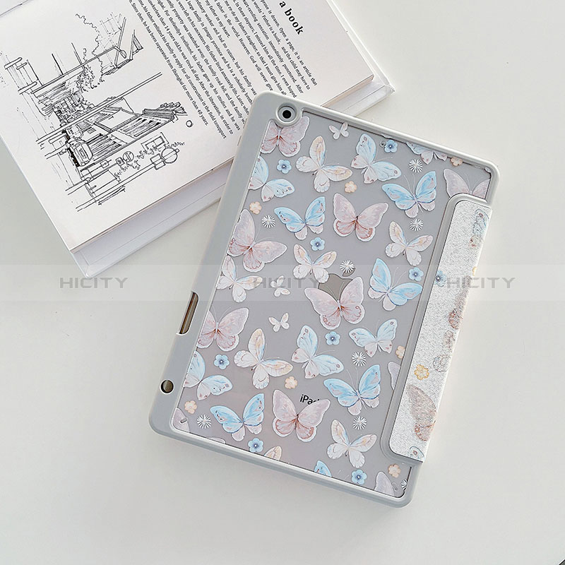 Coque Portefeuille Motif Fantaisie Livre Cuir Etui Clapet XH2 pour Apple iPad 10.2 (2019) Blanc Plus