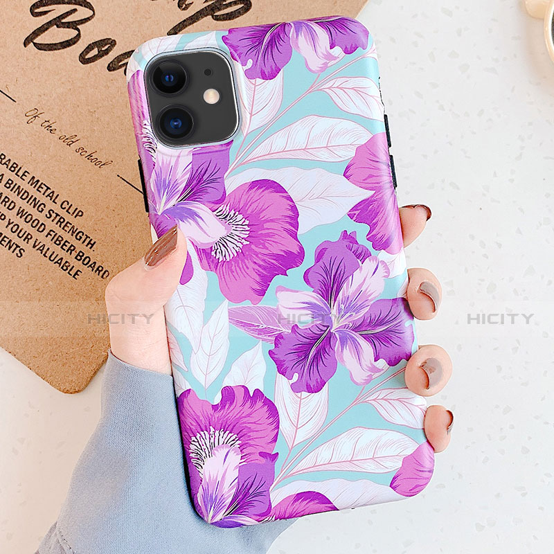 Coque Silicone Fleurs Souple Couleur Unie Etui Housse S04 pour Apple iPhone 11 Violet Plus