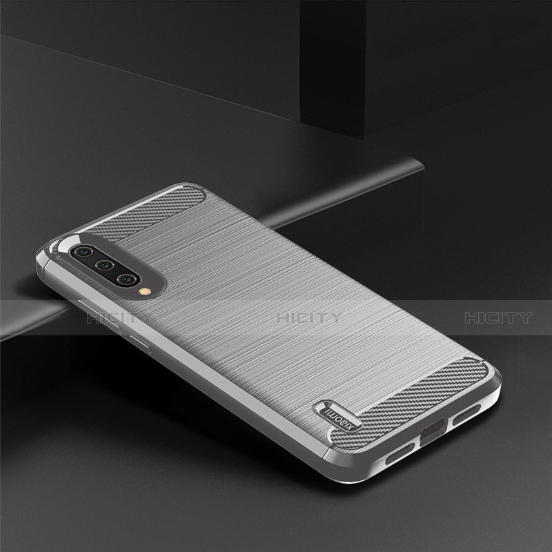 Coque Silicone Housse Etui Gel Line C08 pour Xiaomi Mi A3 Argent Plus